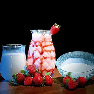 Strawberry frosty