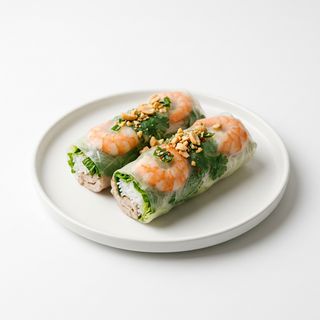 119.Involtini di gamberi freschi con arachidi - 2 pezzi 鲜虾生卷2个