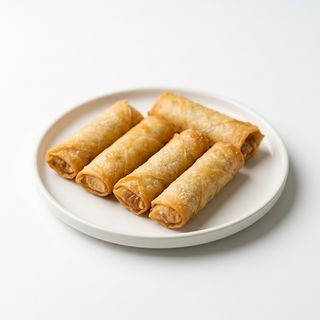 130.Piccoli involtini di primavera fritti di verdure - 6 pezzi 春卷(菜)6个