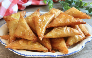 Samosa con carne 1 pezzo