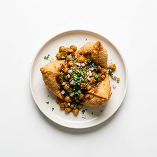 Chole samosa