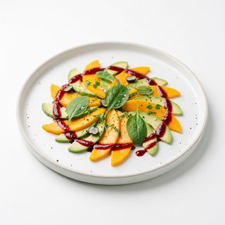Carpaccio de Mango y Aguacate