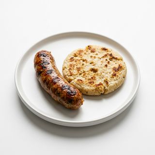 Chorizo Con Arepa