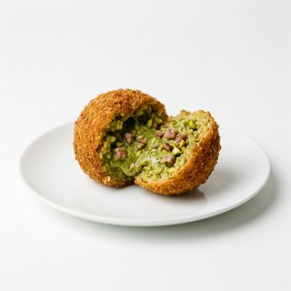 Arancina al pistacchio e pancetta