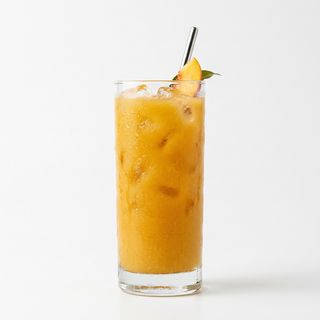 Zumo Melocoton (16 Oz.)