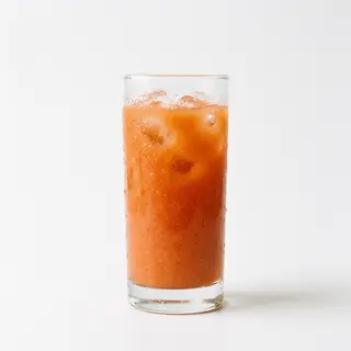 Zumo De Naranja Con Fresa Y Papaya (16 Oz.)