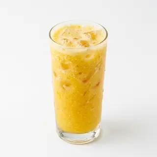 Zumo De Naranja Con Piña Y Plátano (16 Oz.)