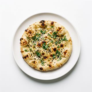 Chlebek Kulcha z serem paneer
