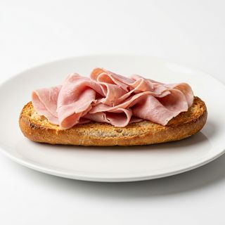 Tostada Con Jamón De York (Media)