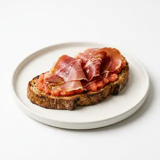 Tosta Con Aceite, Tomate Y Serrano