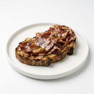Tostada De Jamón Braseado