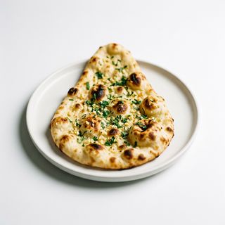 Czosnkowy chlebek Naan