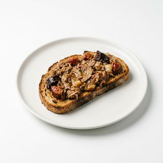 Tostada Con Pringá (Media)