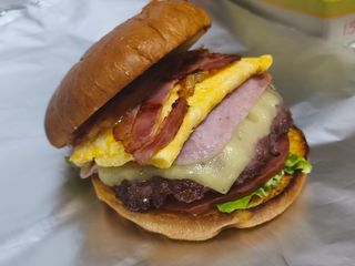 Hamburguesa De Ternera Y Pollo