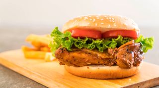 Hamburguesa De Pollo A La Parrilla