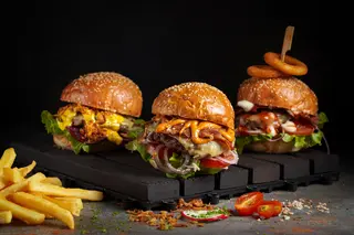 Mini Hamburguesa Con Patatas