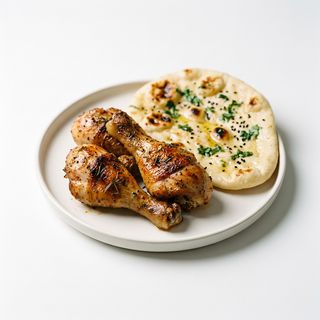 3 muslo de pollo+ butter naan 