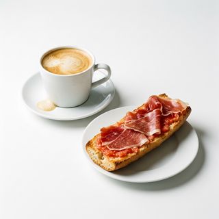 Café (30 Ml.) Y Barrita Completa