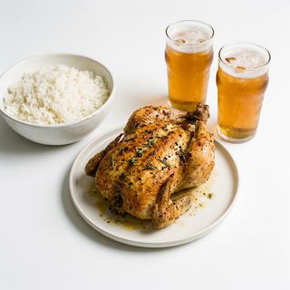 Menú 6, 1 Pollo Asado + Arroz Grande + 2 Refrescos o Cervezas 0.33L