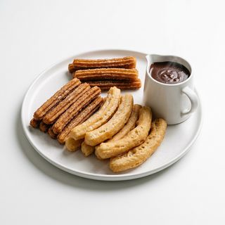 Chocolate (1 Lt.) + Churros (12 Uds.) + Porras (12 Uds.)