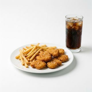 Menú nuggets 7 pezzi