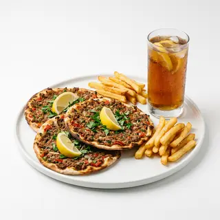 Menú Lahmacun Para Tres