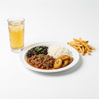 Menú Pabellón + Patatas + Bebida