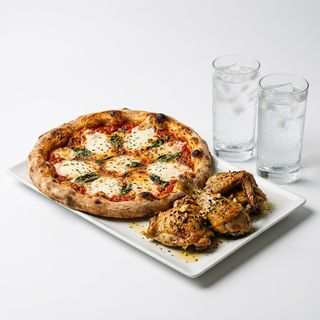 Pollo y Pizza Grande