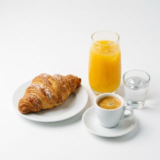 Petit Déjeuner Dis Bonjour