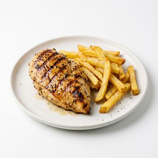 P2 Pechuga De Pollo Con Patatas