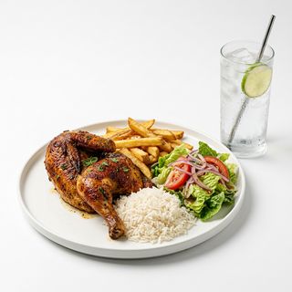 Menú Pollo Medio A La Brasa