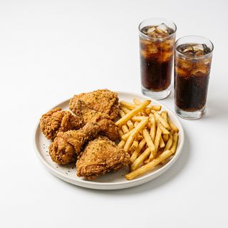 Menú Pollo Frito (6 Piezas)