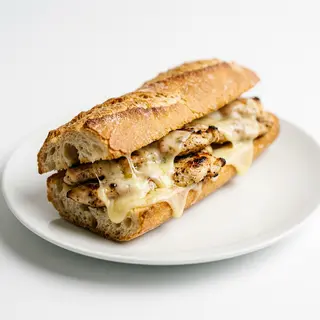 Bocadillo De Pollo Con Queso