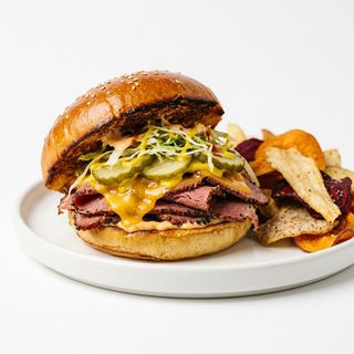 Club Brioche De Pastrami