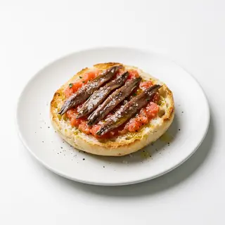 Mollete De Anchoas Ahumadas Con Tomate