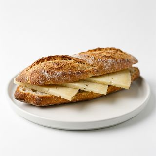 Bocadillo De Queso