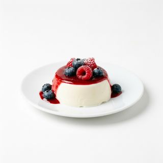 Panna cotta ai frutti di bosco