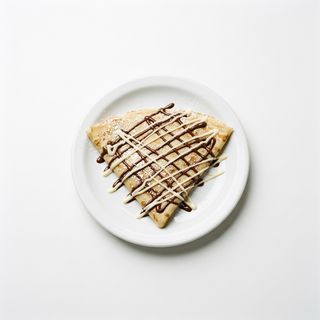 Crep con chocolate negro y blanco (domino)