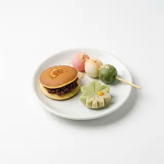 Degustación De Postres Japoneses