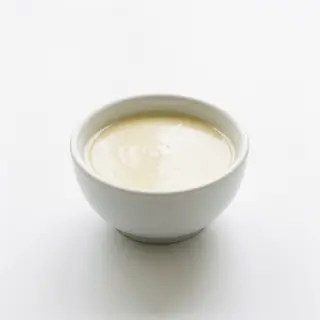 Sopa de xocolata blanca
