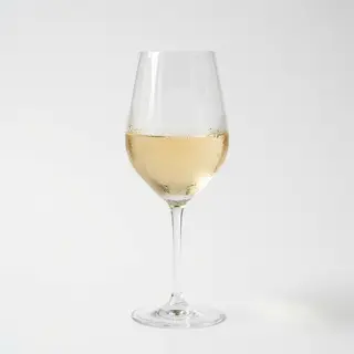 Vino Blanco De La Casa