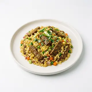 Arroz frito con ternera y salsa curry