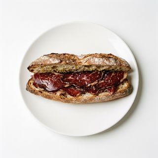 Bocadillo De Cecina
