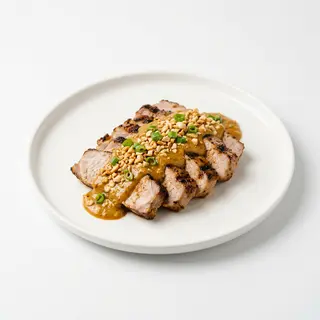 Cerdo Con Salsa Satay