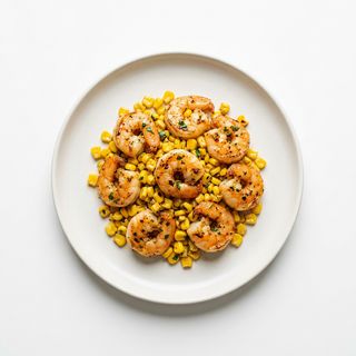 Gambas con maíz