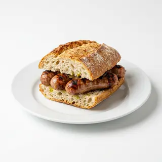 Medio Bocadillo Salchichas Del País
