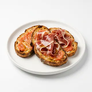 Pan Con Jamón Y Tomate