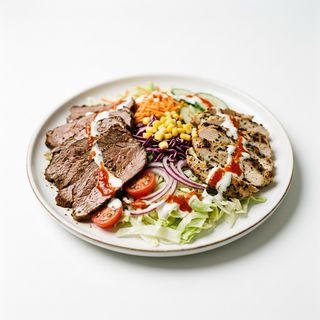 Plato Mixto Con Ensalada