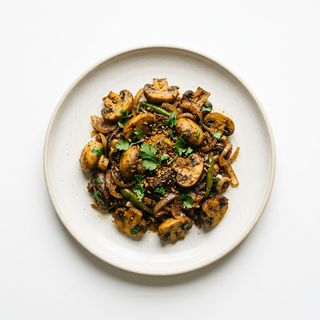 Plato Mushroom Bhaji