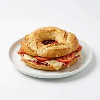 Rosca De Jamón Serrano, Queso Y Tomate